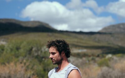 SEAN KOCH – Support: Honahlei